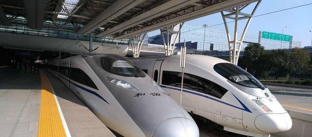  #高铁#陕西将建设的一条高铁线，将构成陕西南北向高铁主骨架，设站6座