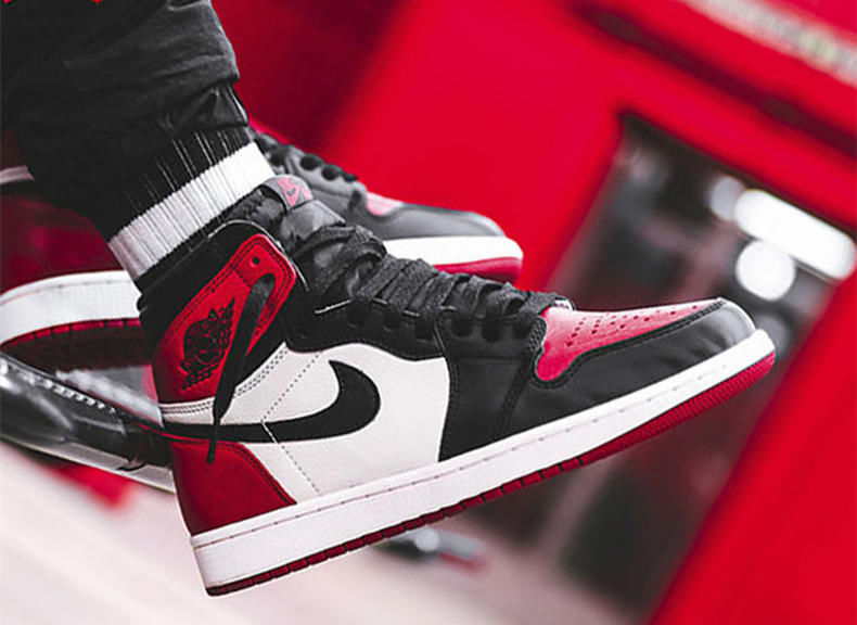 今年双11，不可错过的AJ1球鞋!