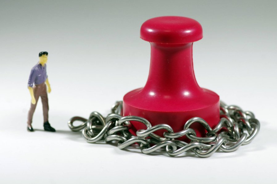  处分@中央八项规定实施以来，超过25万人受到党纪政务处分