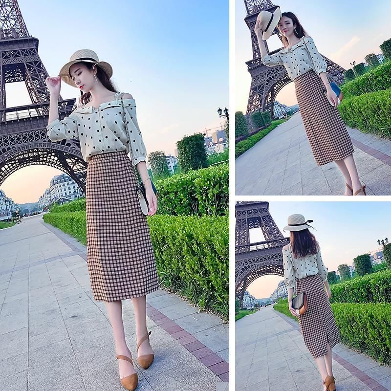 昨天穿这套“女神裙”去同学聚会，男同学看的眼都直了，夸我太美