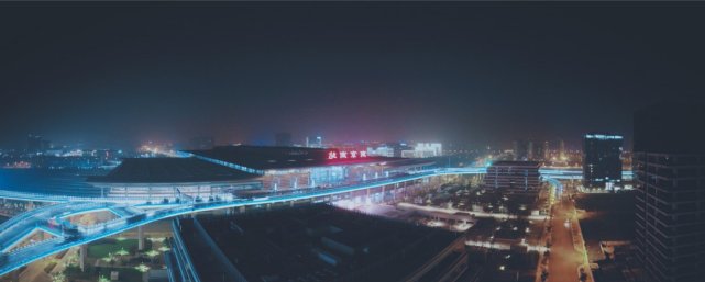 这个火车站是亚洲最大，就在我国的江苏省，共有28个站台