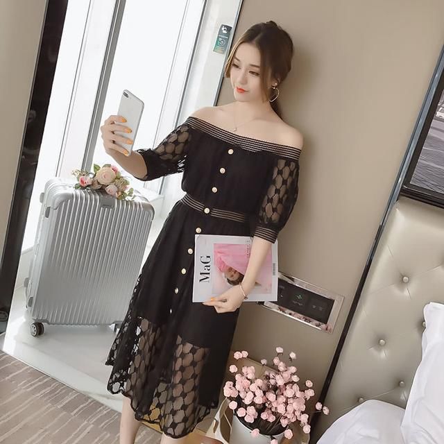 姑娘就服你!这样的优雅一字裙,都被你找到!真的很清新可爱迷人