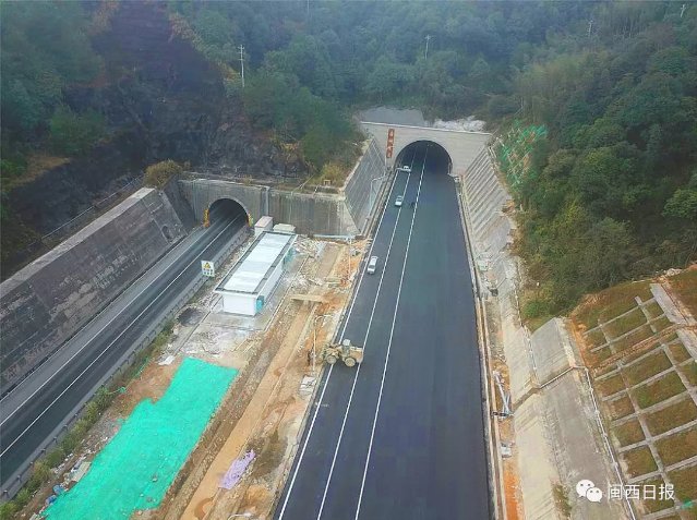 龙岩又一个全国第一!全国首条山区四车道高速公路隧道全面完工