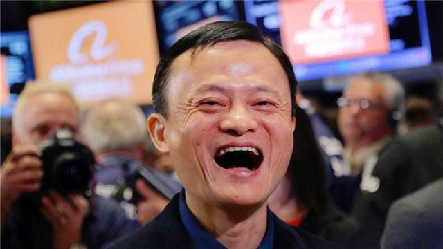 马云超李嘉诚成首富，看看李嘉诚真实财富就知道福布斯多不靠谱