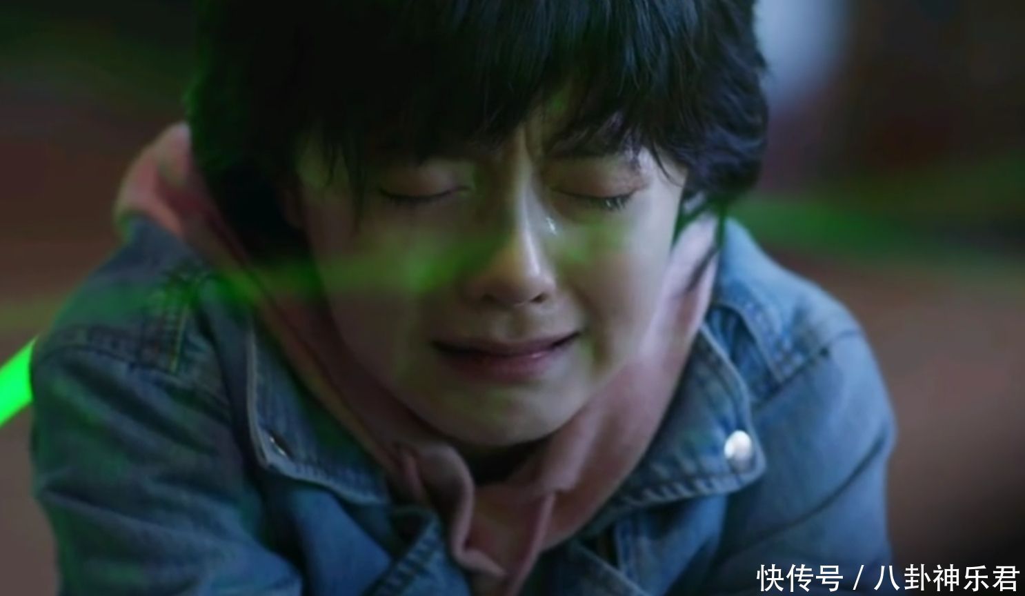 「表白」《重生》:不愧是秦大队长,拒绝小女孩的表白,理由都这么充分