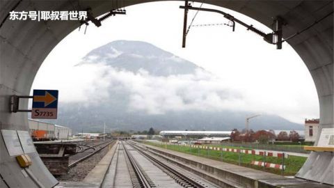  「耗时」全球最长的隧道，火车一个小时都跑不完，耗时长达17年