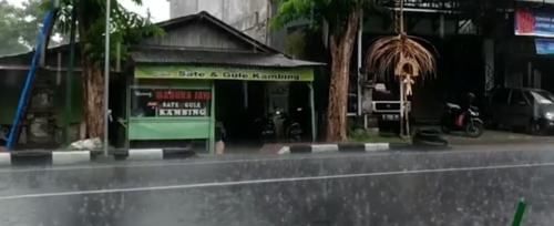 世界最湿的地方,几乎天天下雨,连被子都长出蘑菇!