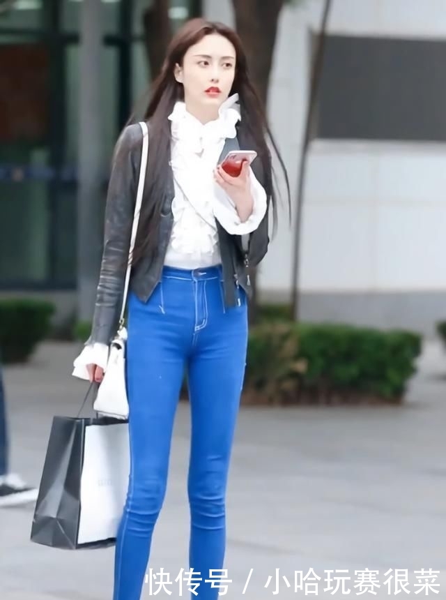  #听到#小姐姐太壕了，穿着“听到价格就心疼”的鞋子，匡威女孩哭了！