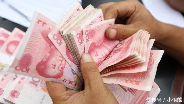 退休金已经补发，按新规定调整退休金，退休人员能加几百元退休金