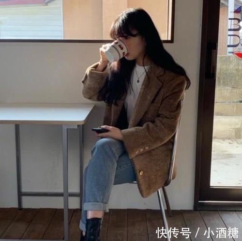  『常会选择』韩国时尚博主春季穿搭示范，简约时尚慵懒随性，元气满满实力抢镜