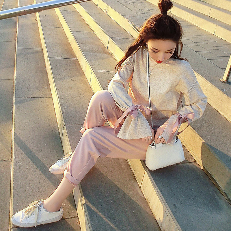 套装不如裙子?那是你没遇上,看看这几款秋装,让你美的快人一步