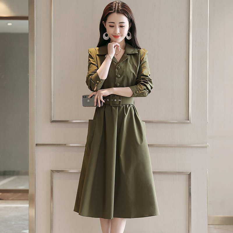 女人若胖,打底裤快扔了!国庆旅行建议多穿秋裙,遮肉又高贵