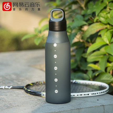 波司登夏季休闲五分裤/牛仔短裤:轻薄透气，微弹合身