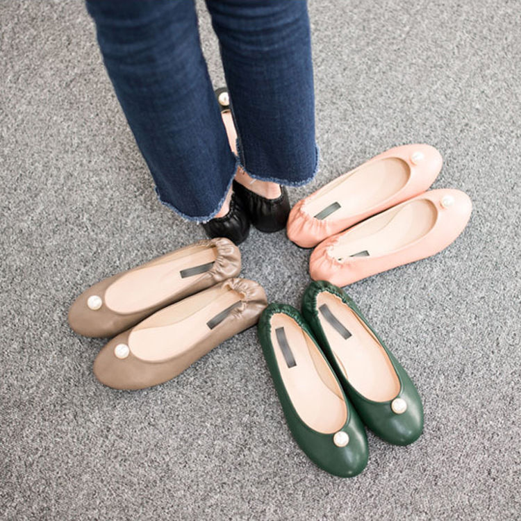 时髦的80后嫂子,早就不穿恨天高,就这样的单鞋,养脚又迷人