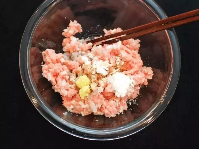  「白吃」馄饨皮，其实可以这样吃，我觉得以前的馄饨已经白吃了！