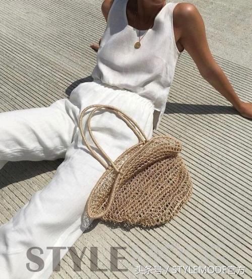 再热的夏天也要用白色STYLE高冷起来！
