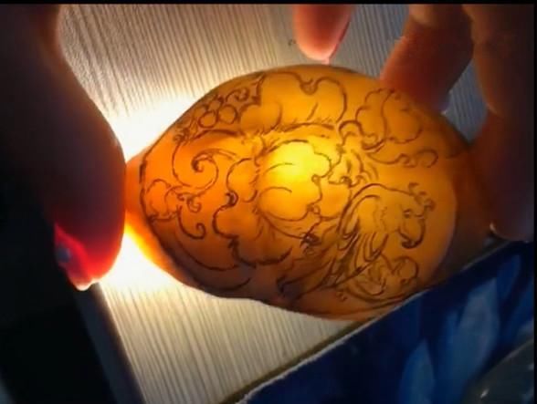 夜市2800淘了个“狗啃窗”原石，成品的蜕变反差太大惊艳众人!