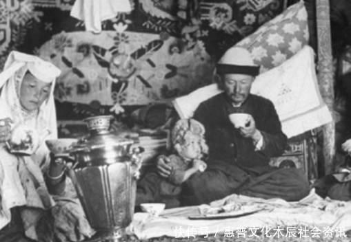 1948年新疆最珍贵老照片,完全没想到那年代新疆生活是这样子