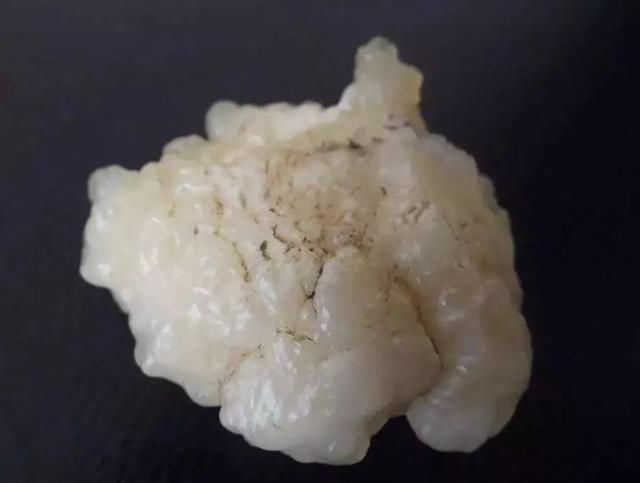 新疆人捡石头的最美季节又到了，教你在16个不同的地方捡石头！有