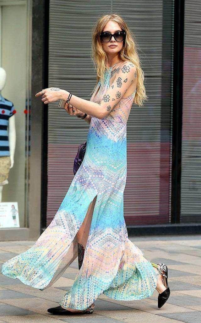 街拍:看了千万张街拍, 现在一看照片就知道美女在想什么!