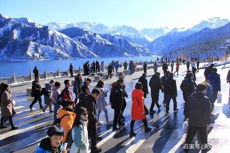 距乌鲁木齐仅1.5小时，海拔1900米的高山上藏着冬日最美的新疆！