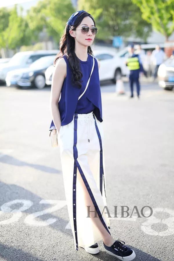 王菲不止一次Pick了这条裤子，原来是因为......