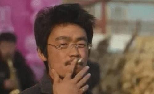  『教材』北影当教材的四个镜头：游本昌吃臭肉、周星驰哭着笑、王宝强抽烟