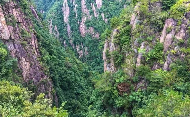 顶着乌云挑战琼台仙谷,这个“浙东最美峡谷”确实美,名副其实【推荐周边游】