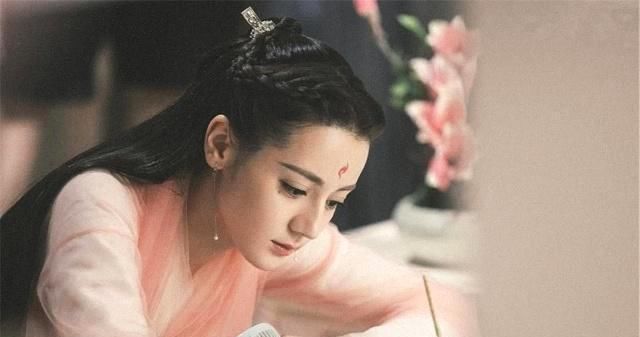 【凤九】《三生三世十里桃花》与《三生三世枕上书》有什么不同？