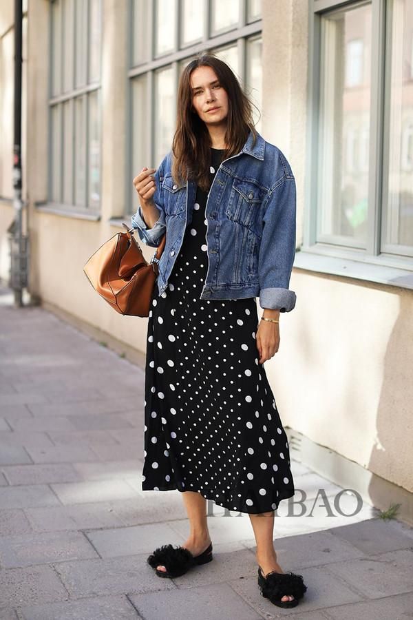 瑞典时尚博主Caroline Blomst高分街拍合辑：当妈了都爱穿亮色？