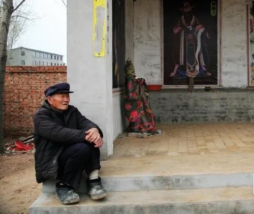  #头疼#农村酒席标准堪比大酒店，受到邀宴时，农民却头疼不已，