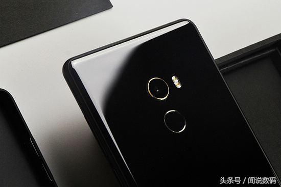 还在纠结抢不到小米MIX2S吗?来看看这几款手