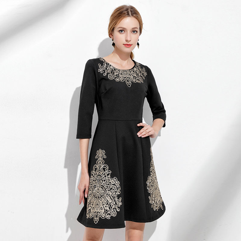 初秋，欧版裙+高跟鞋/平底鞋，简直美爆了，忒潮