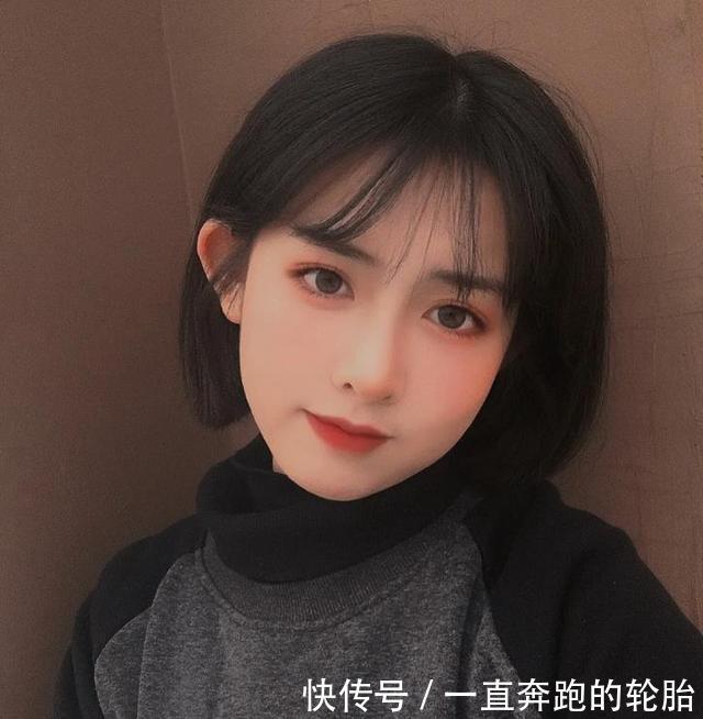  【很火】“颜值低”的女生别乱剪头发，试试今年很火的3种发型，瘦脸还美