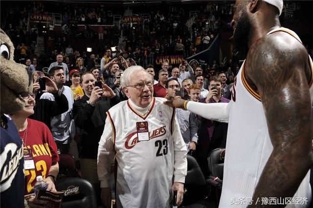 巴菲特对十个投资问题的看法，看完只需十分钟，但要用十年领悟