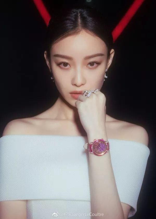 围观| 唐嫣美出新高度，林允少女感全无?6月女星妆容你Pick谁