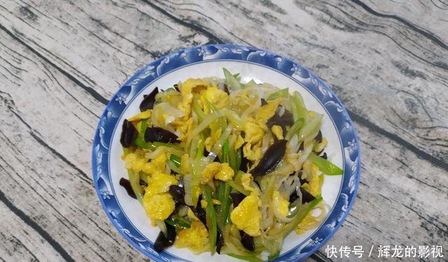  「鸡蛋」补脑别只吃钙片了，它才是“补脑高手”，家家户户都有，别错过