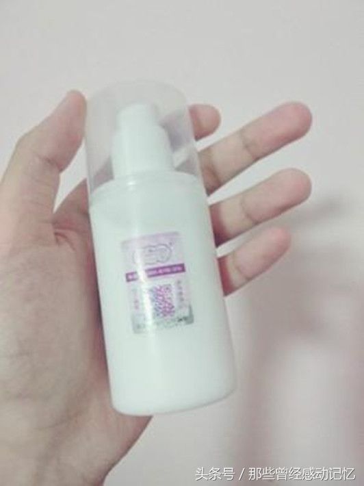 药店一款国宝级乳膏忽然火了，全是维生素，保你5次“白的发光”