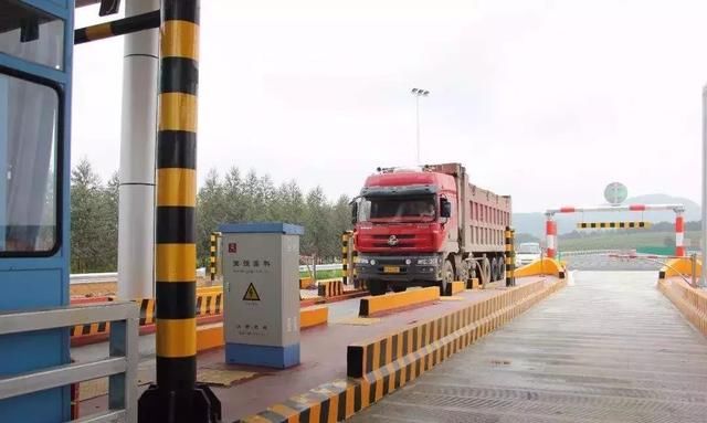 9月高速收费全面调整，这些车的车主又能省钱了