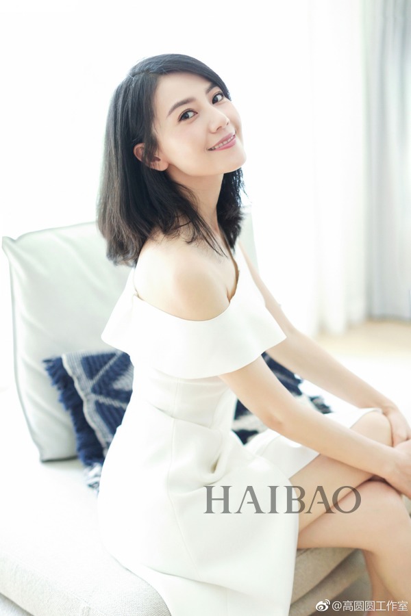 高圆圆剪完清凉妹妹头一秒回十八