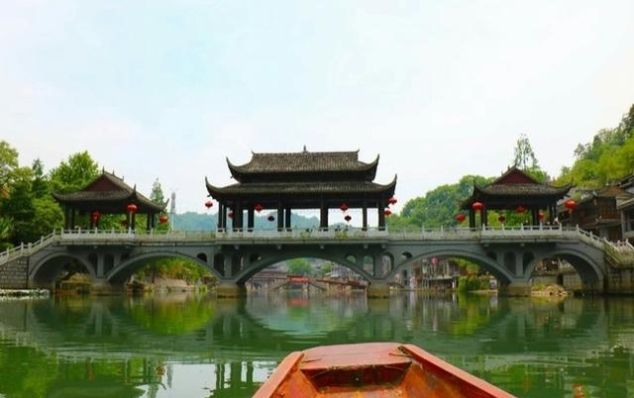 国内名声”最臭“的景点，把游客当猴耍，游客：一听名字就能猜到