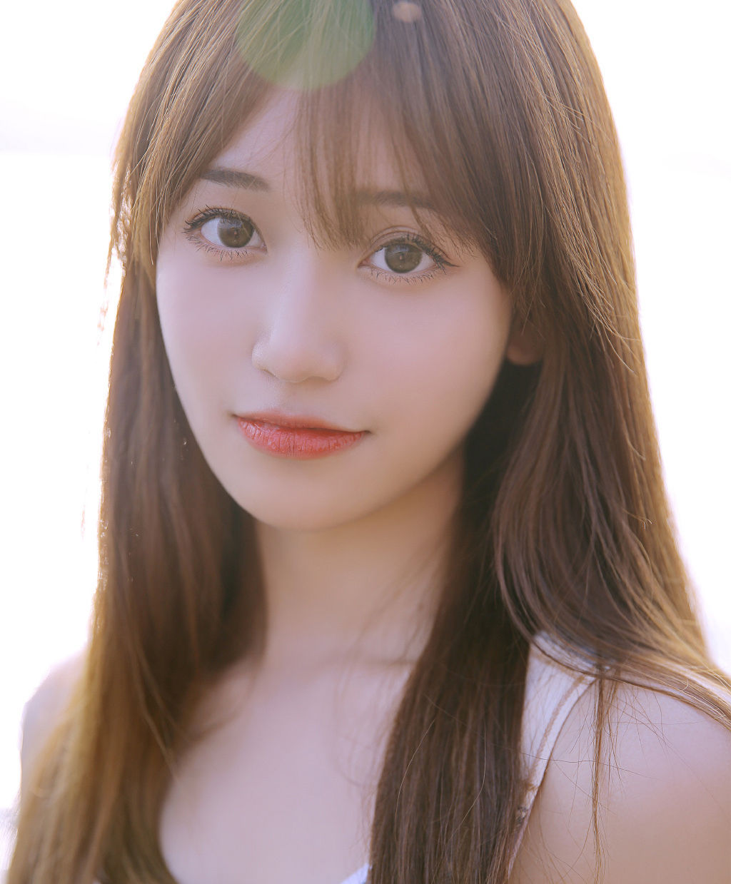  『美女』极品长发美女海边清爽养眼写真图片