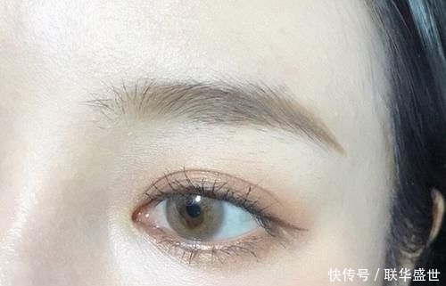 化妆■相亲对象见到我化妆的样子拉黑了我!