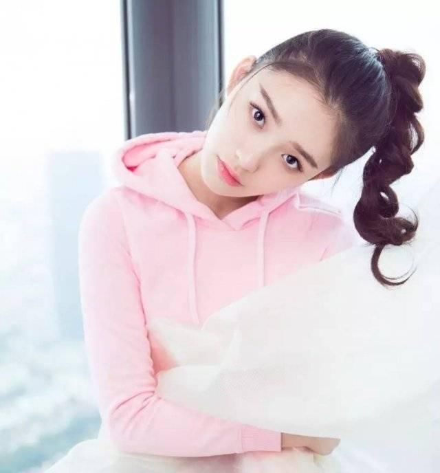 想要留住芳华?钟楚曦阚清子告诉你:梳好你的冲天羊角辫