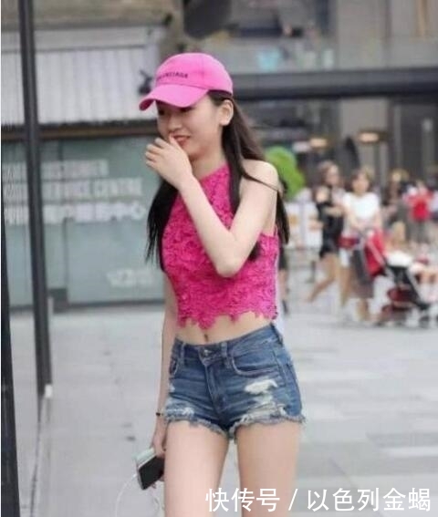 怕冷■时尚街拍美女,图4穿的很时髦,但高跟不能怕冷