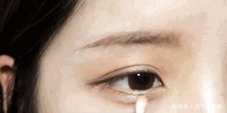 『卧蚕』女神标配的卧蚕眼妆,别告诉我你还不知道怎么画!
