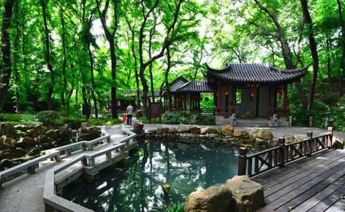 江苏最赚钱的景区，一座山却分成两个景区，门票不同且互不认可