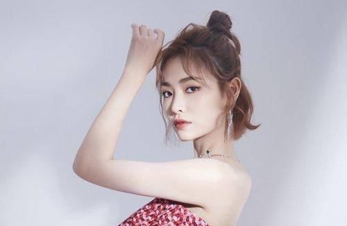  【短发】短发时尚达人，教你如何将短发，扎成丸子头