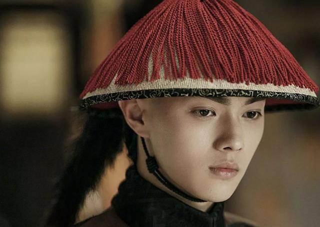 许凯回应家暴 网友嫌恶心！女主“回怼”许凯公司声明