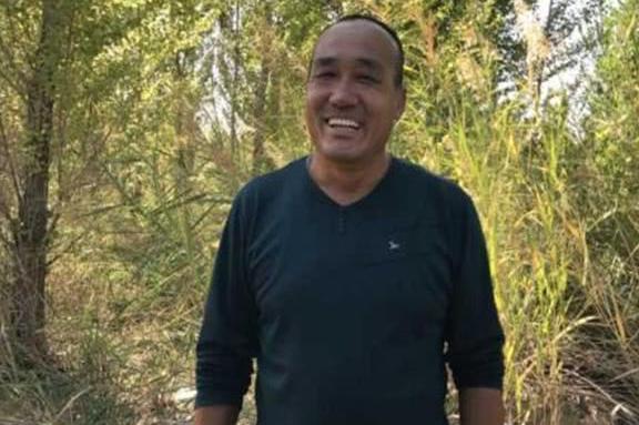 中国治沙“包工头”，每天工资20元，21年把2万沙漠变绿洲！